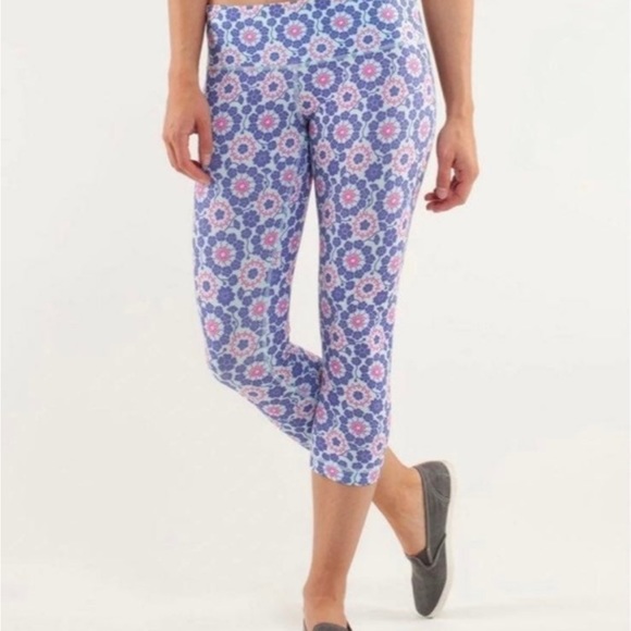 lululemon leggings lot size 2 - Picture 12 of 12